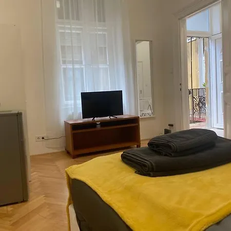 Dob 49 Renovated Apartmán *